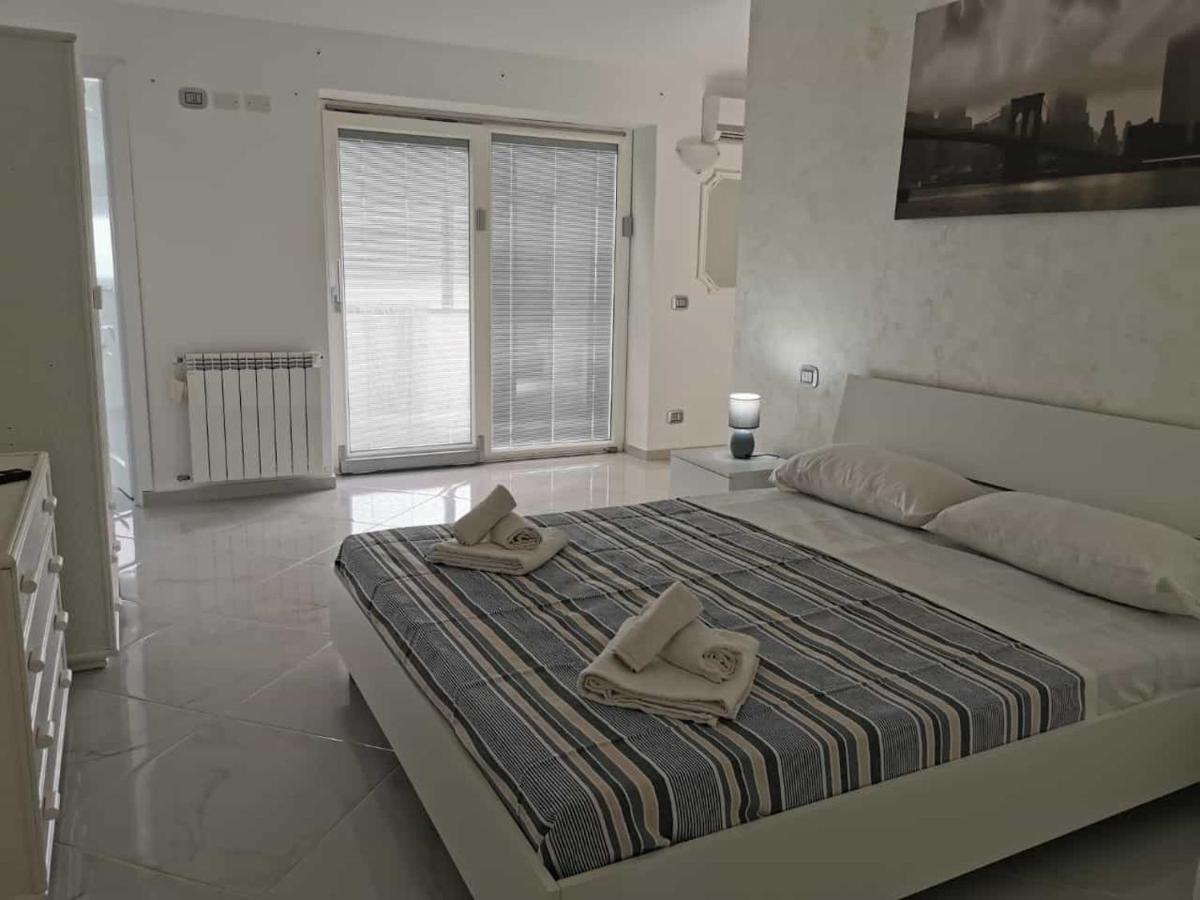 Villa Ludo A Zambrone Tropea Exterior foto