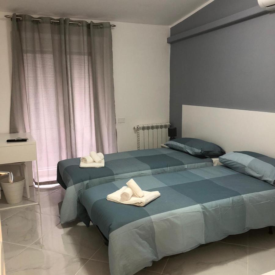 Villa Ludo A Zambrone Tropea Exterior foto